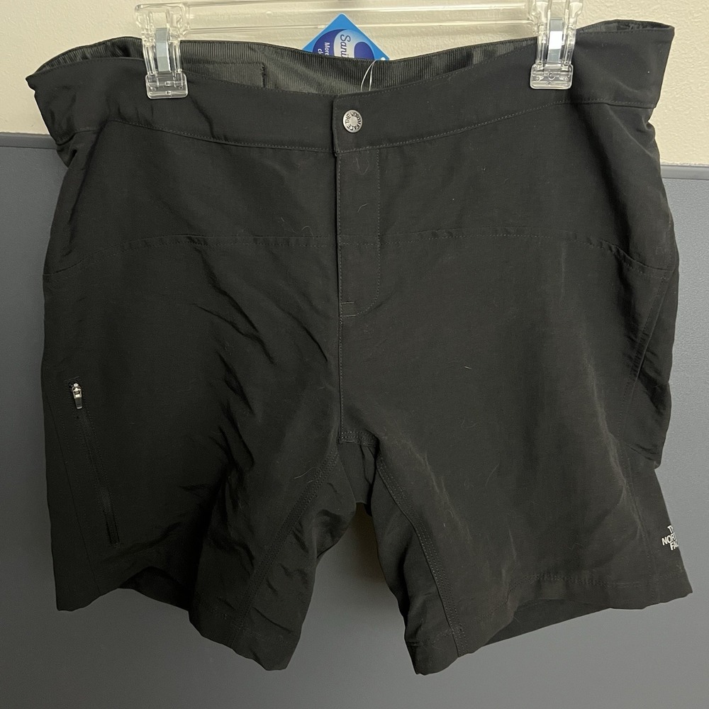 The North Face Women's Devah Bike Cycling Shorts Lined Padded Black 8"‎ Sz Large